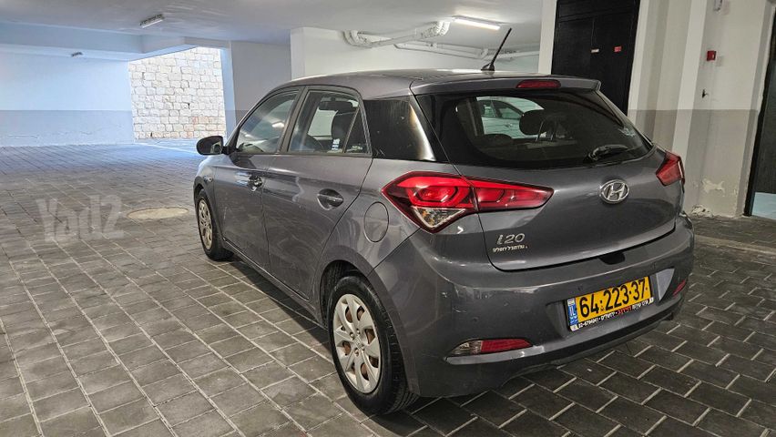 יונדאי i20