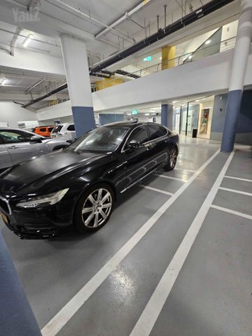 וולוו S90