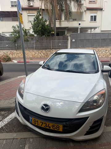 מאזדה 3