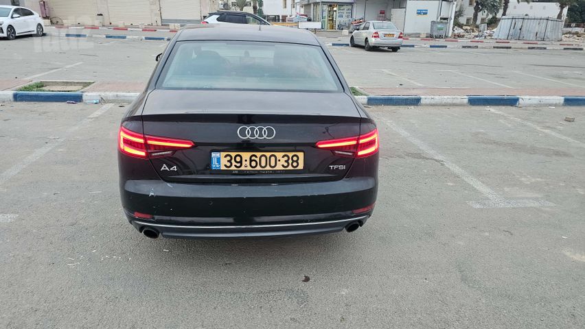 מודעת רכב אאודי A4