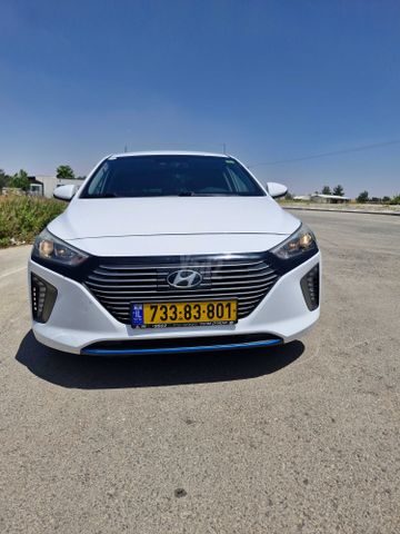 יונדאי איוניק