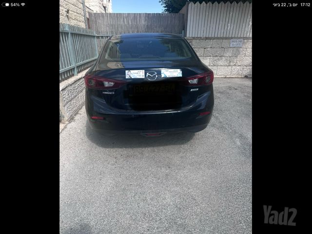 מודעת רכב מאזדה 3