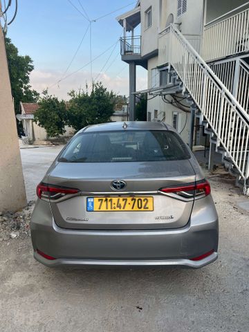 טויוטה קורולה