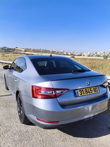 סקודה סופרב