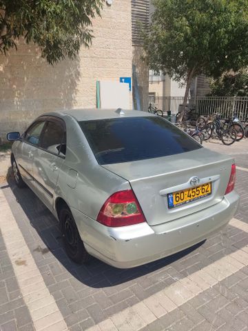 מודעת רכב טויוטה קורולה