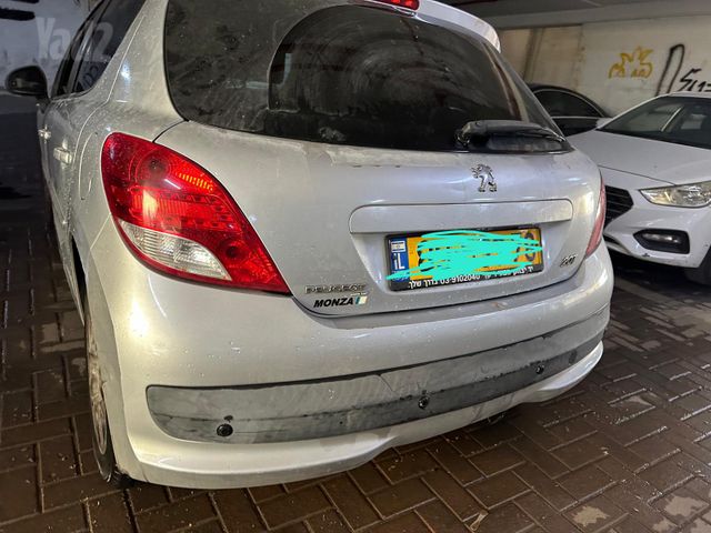פיג'ו 207