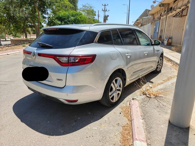 רנו מגאן