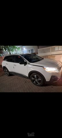 מודעת רכב פיג'ו 3008