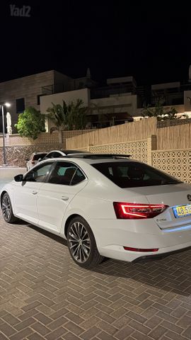 מודעת רכב סקודה סופרב