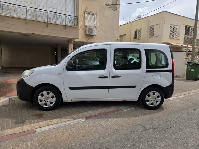 רנו קנגו