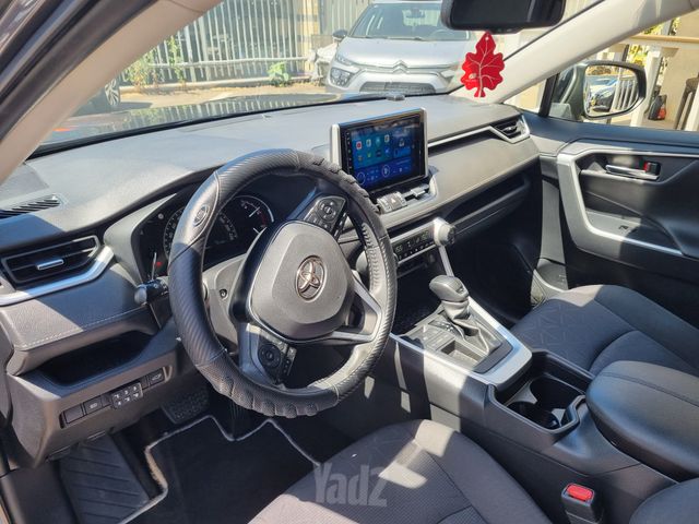 טויוטה RAV4