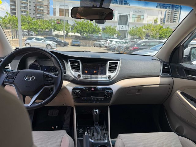 יונדאי טוסון