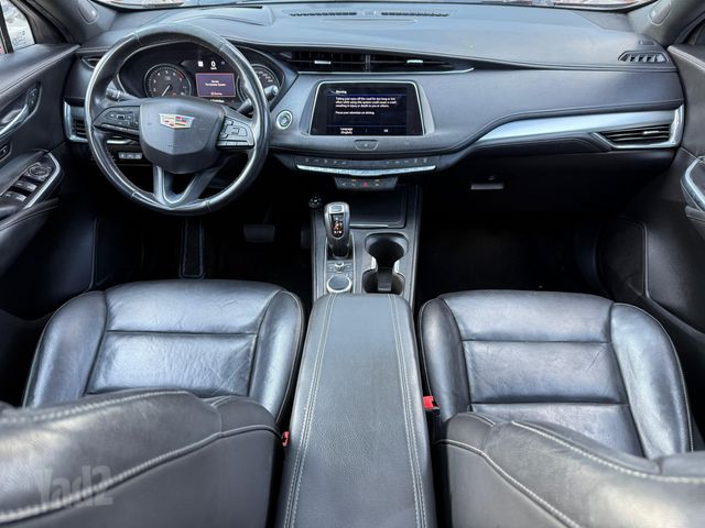 קאדילק XT4