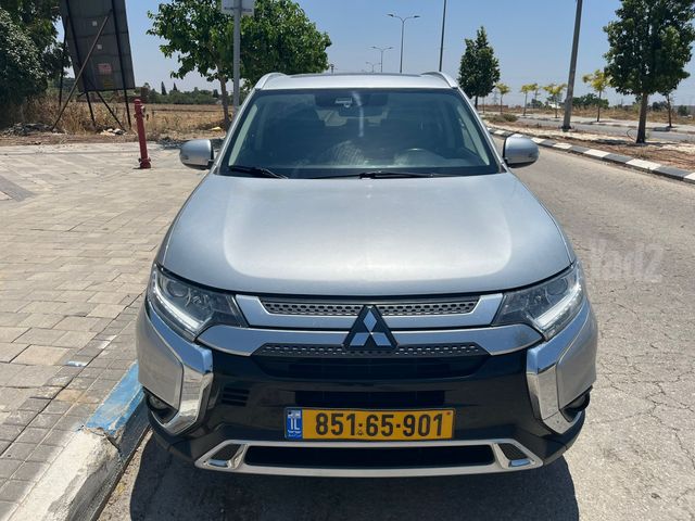 מודעת רכב מיצובישי אאוטלנדר
