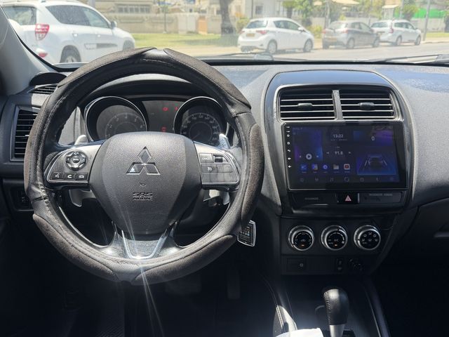 מיצובישי ASX