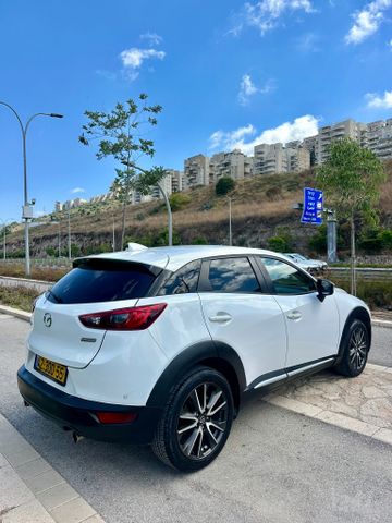 מודעת רכב מאזדה CX-3 1