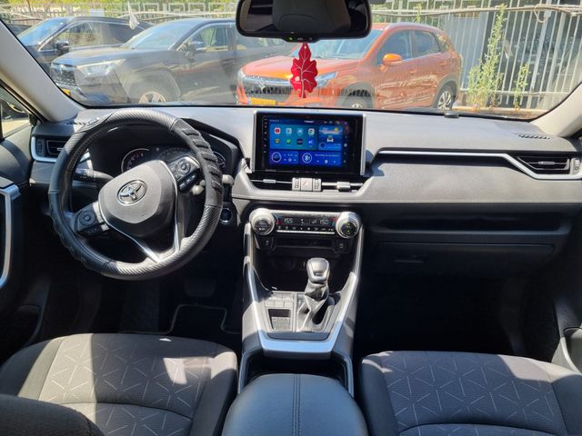 טויוטה RAV4