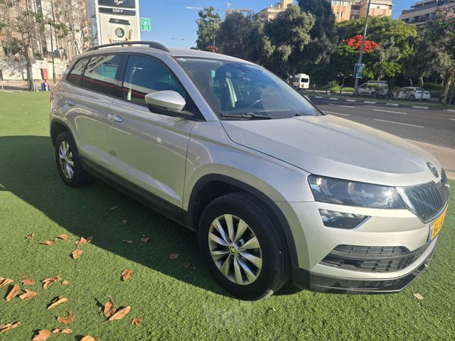 סקודה קארוק