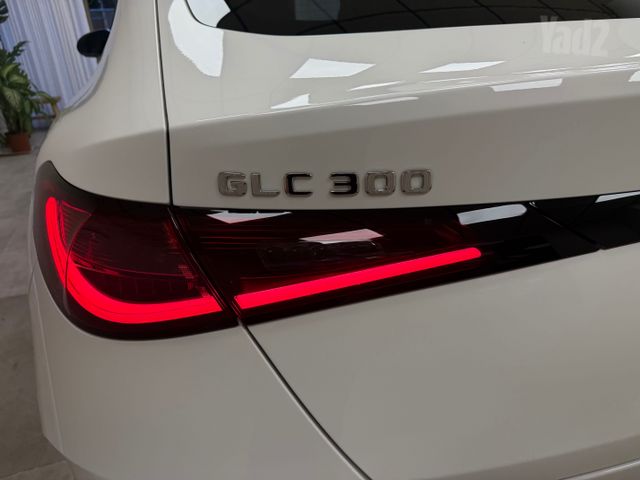 מרצדס-בנץ GLC