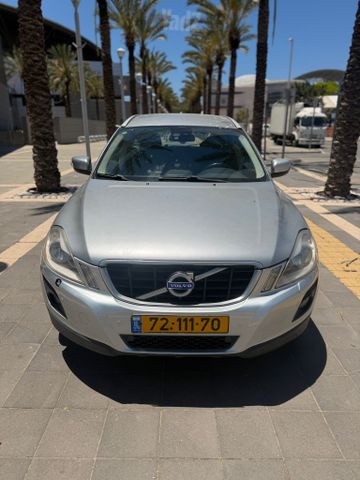 וולוו XC60