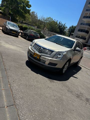 קאדילק SRX