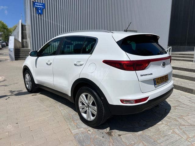 מודעת רכב קיה ספורטז' 2