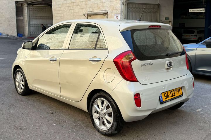 קיה פיקנטו