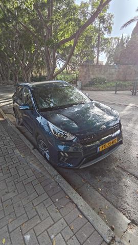 קיה נירו פלוס