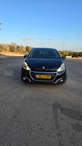 פיג'ו 208