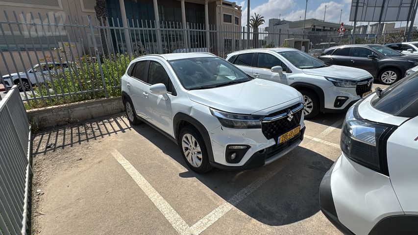 סוזוקי S-Cross