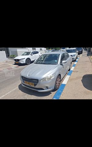 מודעת רכב פיג'ו 301