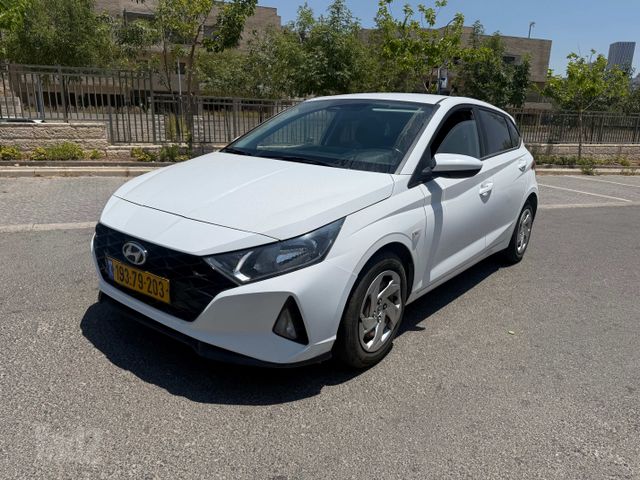 מודעת רכב יונדאי i20