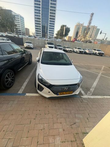 מודעת רכב יונדאי איוניק