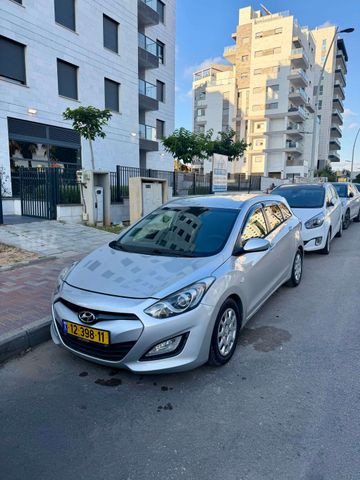 מודעת רכב יונדאי i30