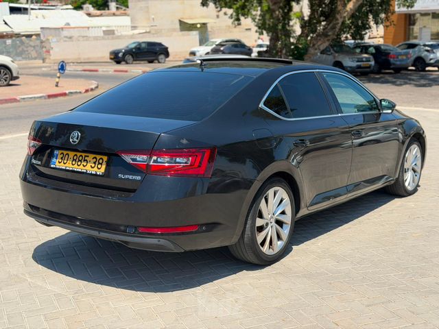 סקודה סופרב