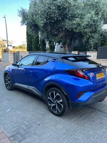 טויוטה C-HR