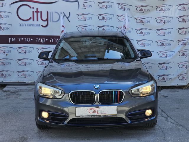 מודעת רכב ב מ וו סדרה 1
