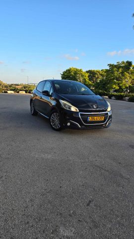 פיג'ו 208