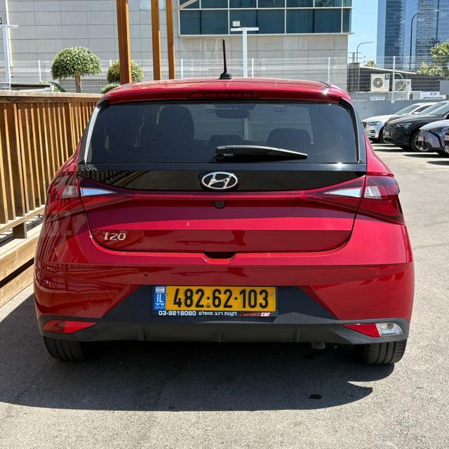 יונדאי i20