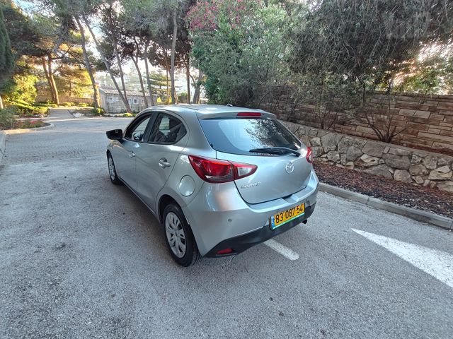 מאזדה 2