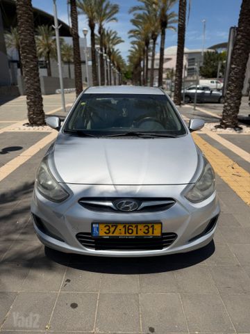יונדאי אקסנט i25