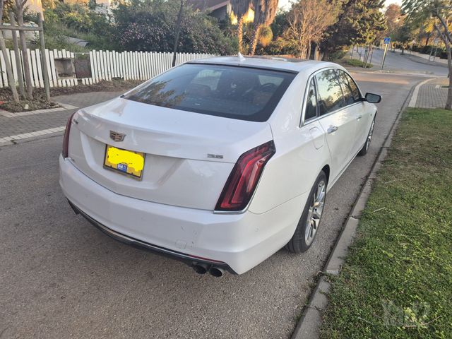 קאדילק CT6