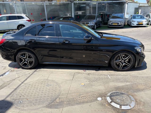מרצדס-בנץ C-class