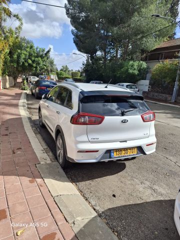 מודעת רכב קיה נירו