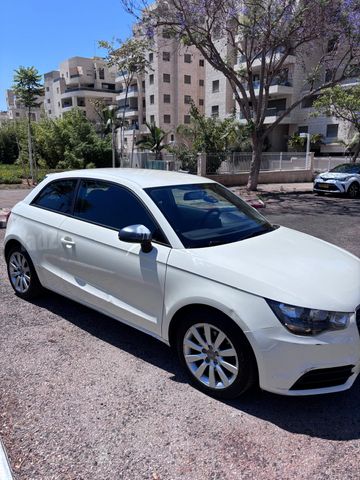 אאודי A1
