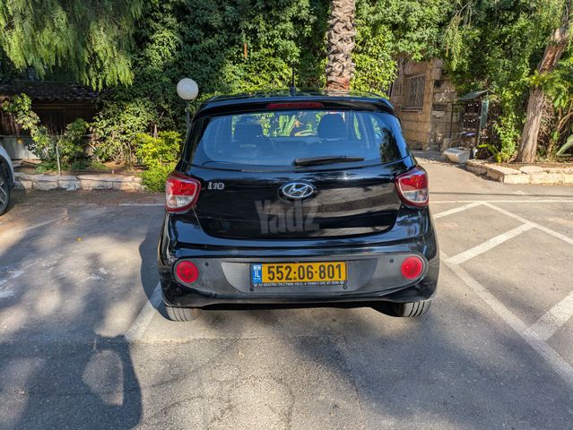 יונדאי i10