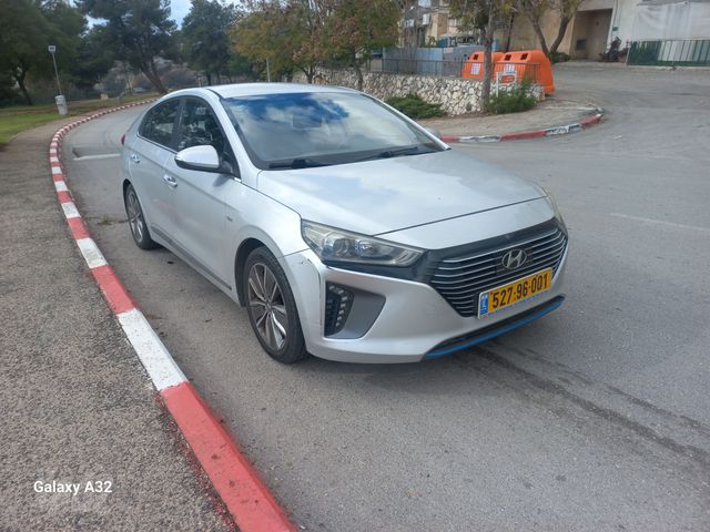 מודעת רכב יונדאי איוניק
