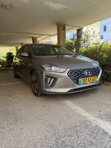 יונדאי איוניק
