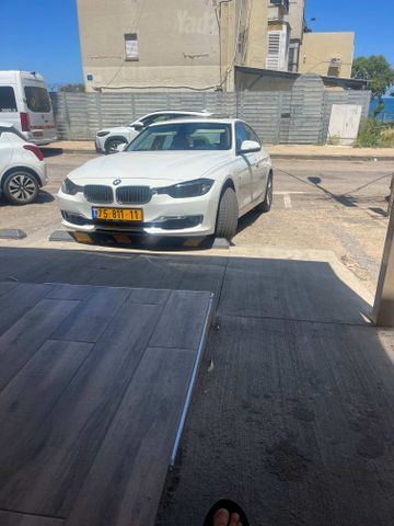 מודעת רכב ב מ וו סדרה 3