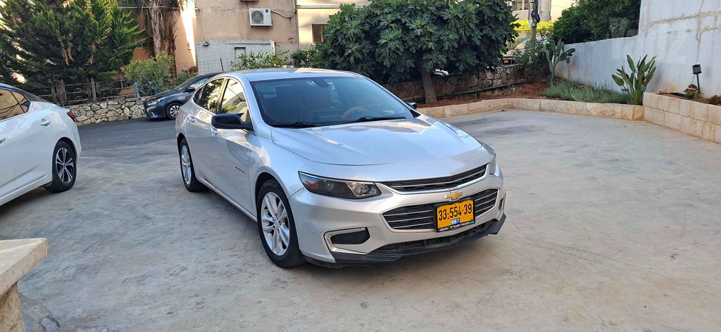 שברולט מאליבו